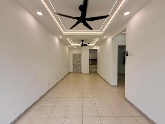 Baiduri Courts (Bukit Puchong) 1