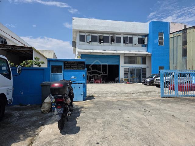 1.5 storey Semi D Factory , Taman Perindustrian Subang 1