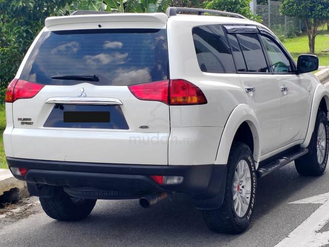 MPV 4X4 FullLeather Mitsubishi PAJERO 2.5 SPORT(A) - 2