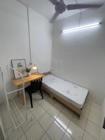 Single Room for Female in Angkasa Apartment Menggatal 1