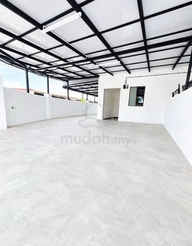 Rare Corner unit single storey House @ B'worth 1