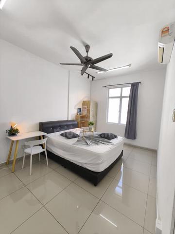 All Female Master Room @ Bayan Lepas. Perempuan Sahaja 1