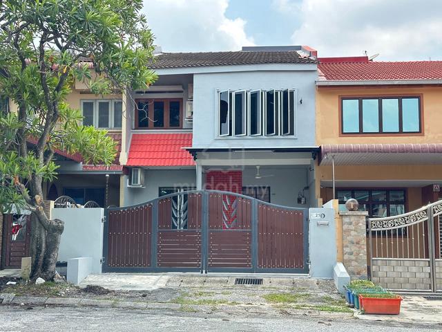 Double Storey House For Rent  in Pasir Puteh Ipoh-Convenience area 1