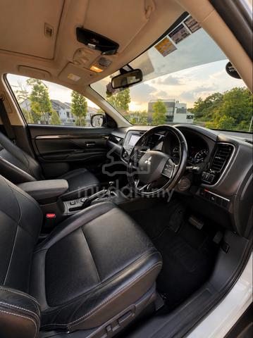2016 Mitsubishi OUTLANDER 2.4 (A) - 5