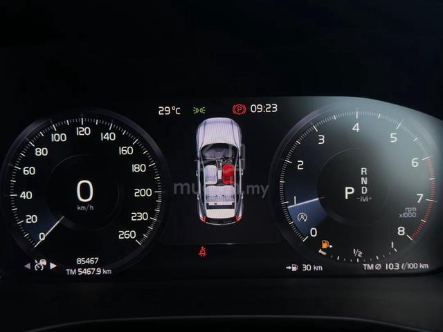 FSR Volvo XC40 2.0 T5 AWD R-DESIGN PETROL - 5