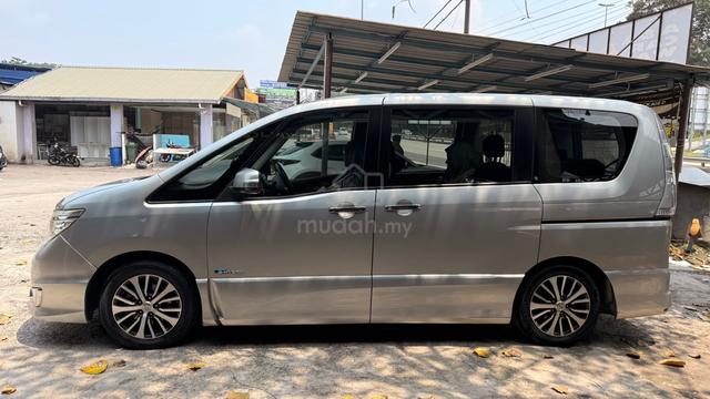 2017 Nissan SERENA 2.0 S-HYBRID HIGHWAY STAR - 5