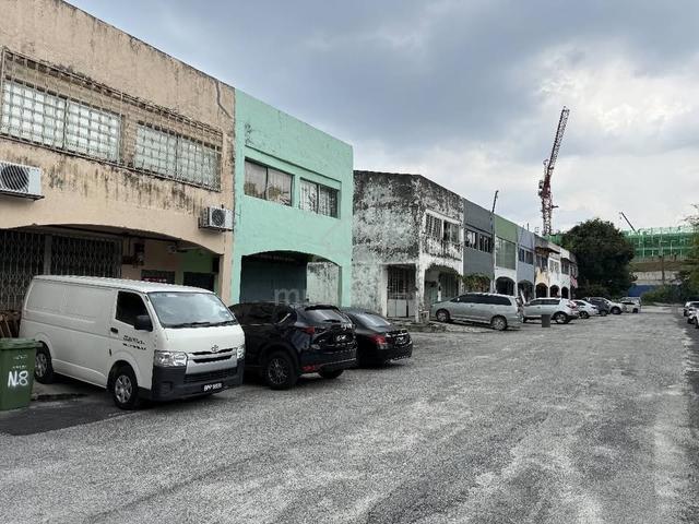 Double storey shop, taman Rakan , sg long 1