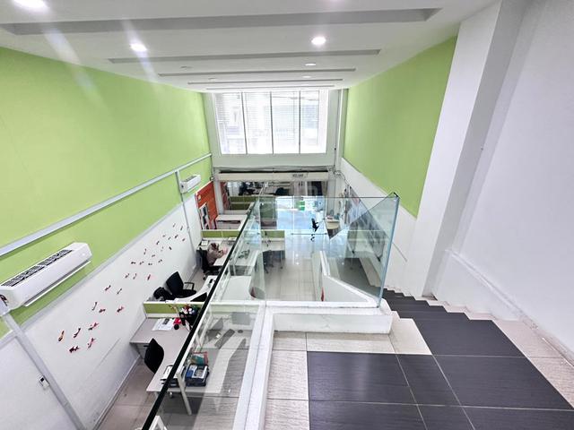[ Nice + Good Unit ]  1.5sty Shoplot , Pusat Bandar Rawang Town 1