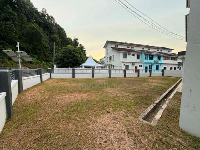 Brand new 2.5 Storey Terrace Corner In Bukit Kepayang For Sale 1