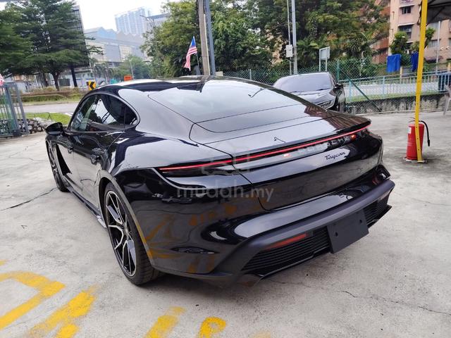 2025 Porsche Taycan Sedan New Facelift 2,000km 5A - 2