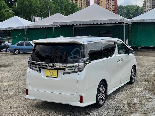 2022 Toyota VELLFIRE 2.5 ZG (A) - 5