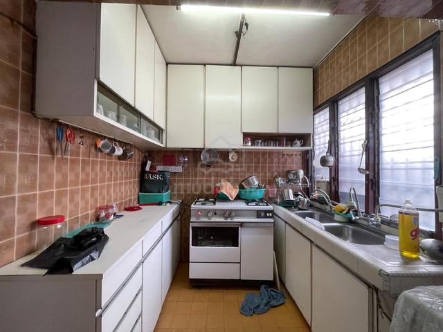 2-Storey Corner Link House, Taman Nirwana, Ampang 1