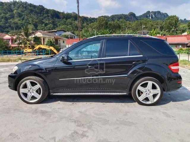 2011Mercedes Benz ML300 AMG (CBU) 3.0 FACELIFT (A) - 3