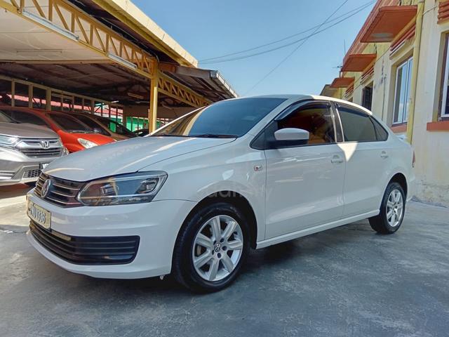 2016 Volkswagen VENTO 1.6 COMFORTLINE (A) - 3