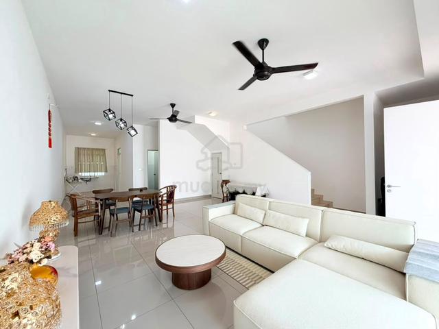 Mutiara Mas Double Storey Terrace House 4bed Skudai Johor 1