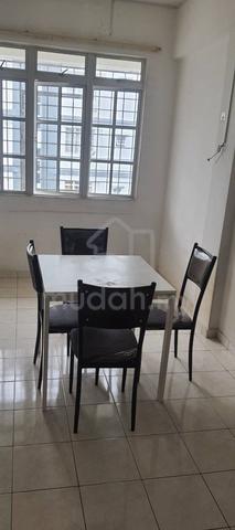 Hata Square Apartment 1