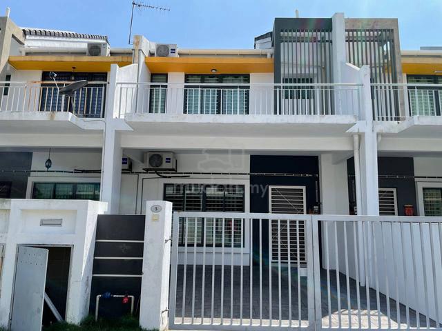 House For Rent Laman Gapimas Double store 1