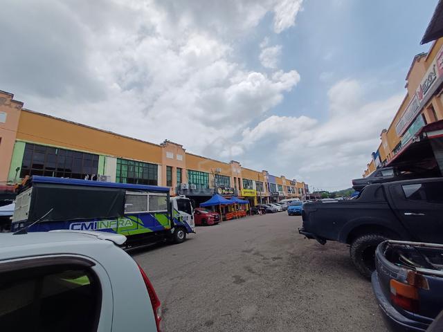 shop lot for sale durian tunggal 1