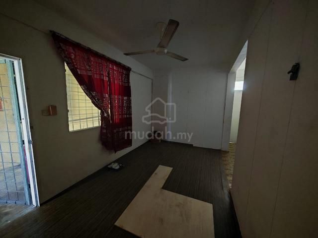 Taman Sejati Apartment 1