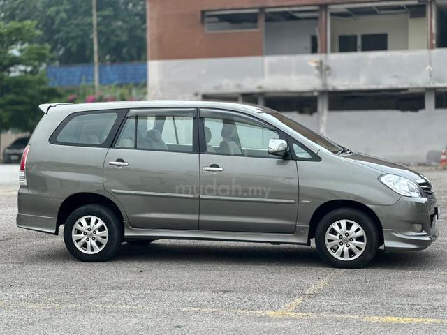 2009 Toyota INNOVA 2.0 G FACELIFT (A) ANDRIOD PLAY - 4