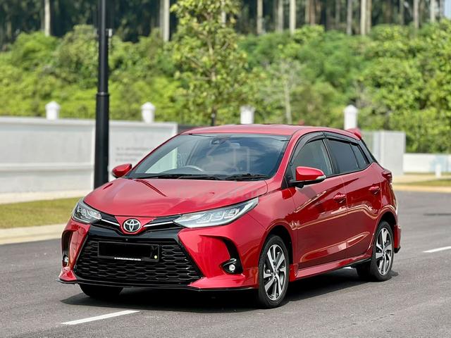 -2022 Toyota YARIS 1.5 E FACELIFT (A) HB Full Loan - 1