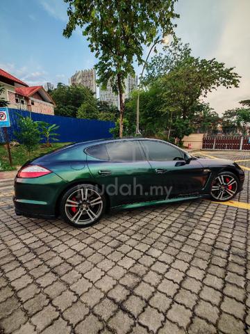 2012 Porsche PANAMERA 4.8 GTS 970 (A) - 2