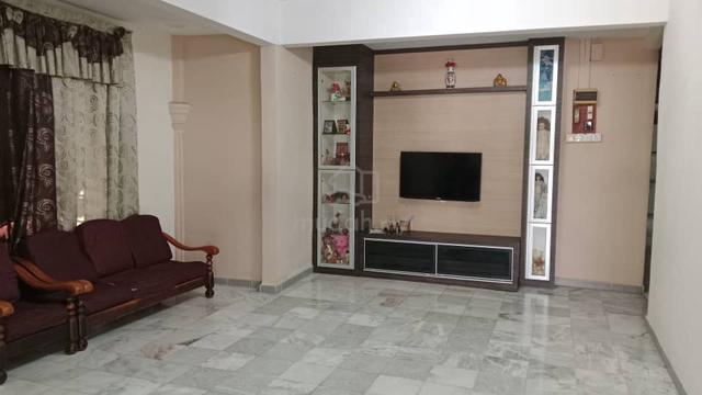 1.5 Storey Semi D for Rent at Parit Buntar 1