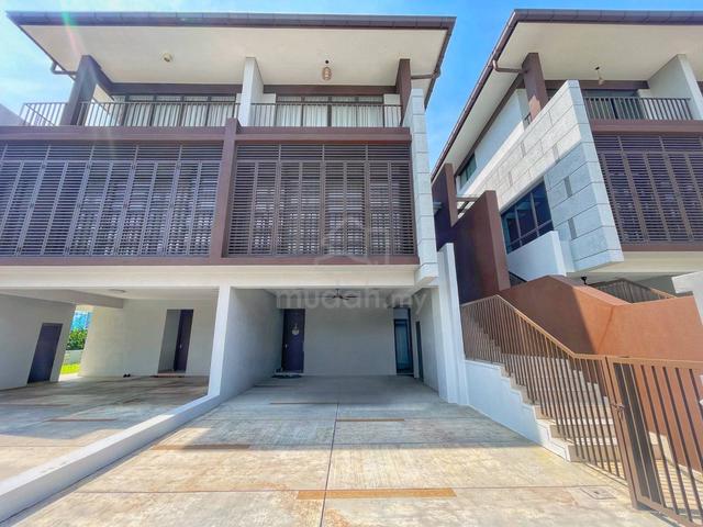 Renovated 3 Storey Terrace, The Mulia Residence, Cyberjaya 1