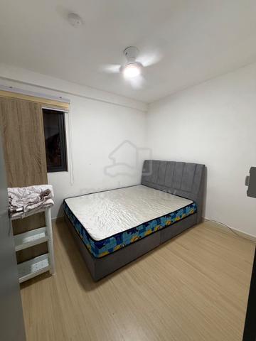 Middle room at SENTUL 📍M ARISA 📍LSH33 1