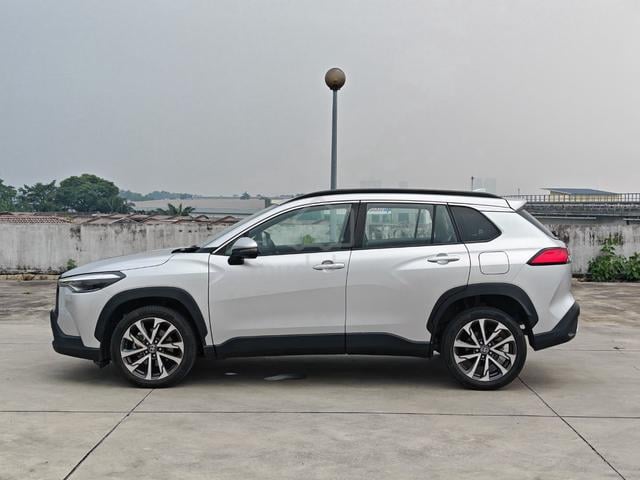 2022 Toyota COROLLA CROSS 1.8 V (A) - 4