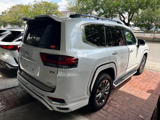 2024 Toyota Land Cruiser Zx unregistered  - 4