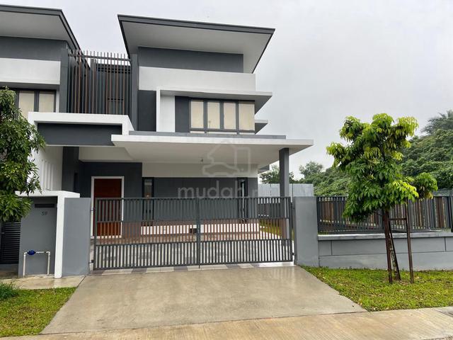 Jardin Residence, Bandar Seri Coalfields, Sungai Buloh – Corner Unit 1