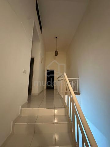 Setia Tropika Double Storey House 4Bed 3Bath Partial Furnished 1