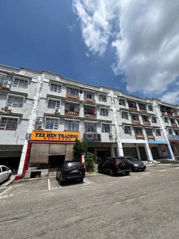 Ehsan Jaya Shop Apartment 1