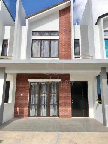 Nice 2 Storey House Pelali @ Pengerang for rent 2