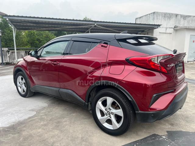 2018 Toyota C-HR 1.8 (A) BUANG HARGA - 4