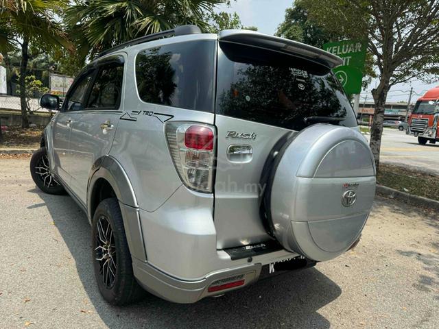 2014 1old man owner Toyota RUSH 1.5 S FACELIFT (A) - 4