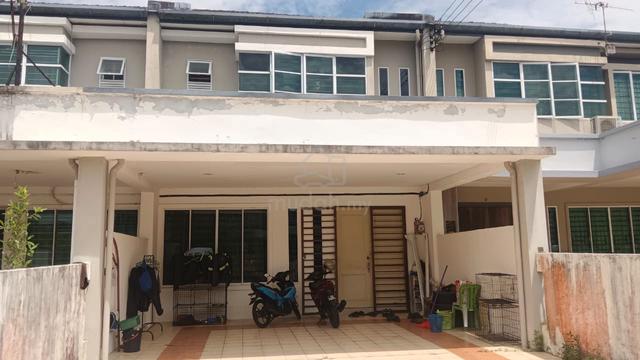 Samarahan Uni Central Double Storey Intermediate House FOR SALE 1
