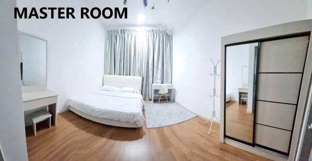 Master Room + Private Bathroom Utilities & 300 Mbps Wifi Inc 1