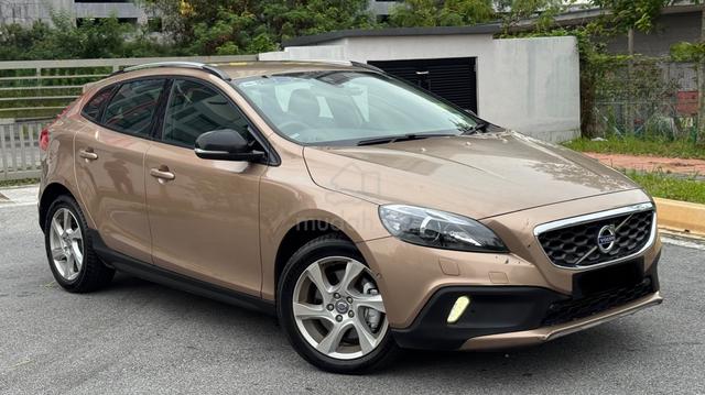 2014 Volvo V40 CROSS COUNTRY 2.0 T5 TURBO F/SR REC - 1