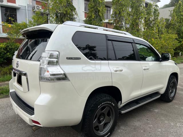 2011 Toyota LANDCRUISER 3.0 PRADO KDJ150R (A) - 2
