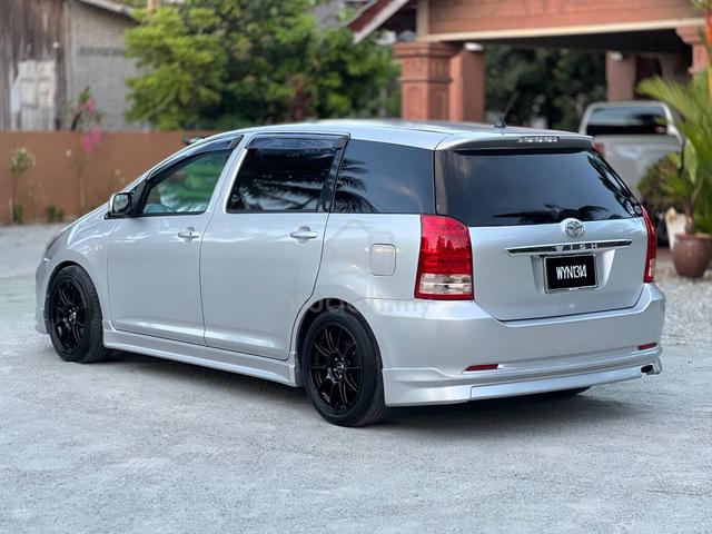 Toyota Wish Legend 1.8 AUTO 2008/2013 - 5