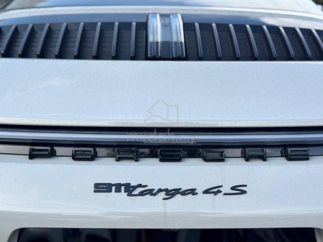 2021 Porsche 911 3.0 TARGA 4S Crayon Colour - 4