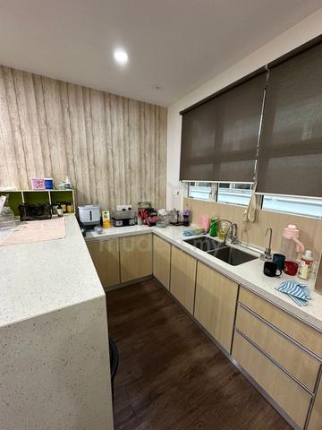 First Floor Vantage Point Shoplot Near Jelutong 1