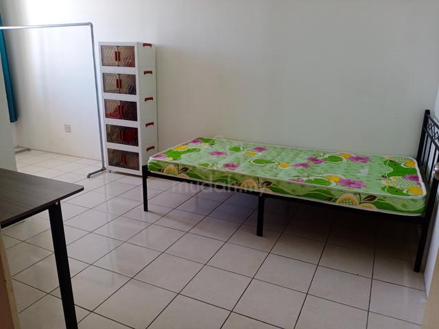 Angkasa apartment, menggatal room for rent 1