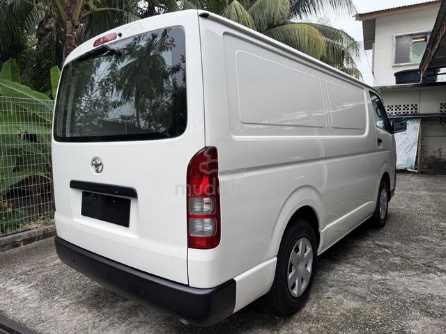 2013 Toyota HIACE 2.5 FACELIFT (M) ON THE ROAD - 3