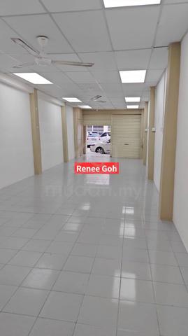2 Storey Shoplot @ Jalan Kuala Kangsar, Georgetown 1740sq For Rent 1