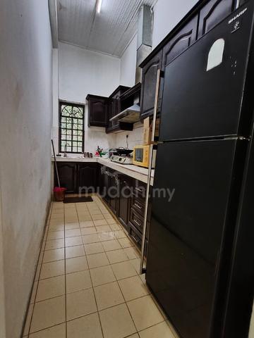 Rumah Cantik Townhouse(Lower Ground), Bukit Antarabangsa 1