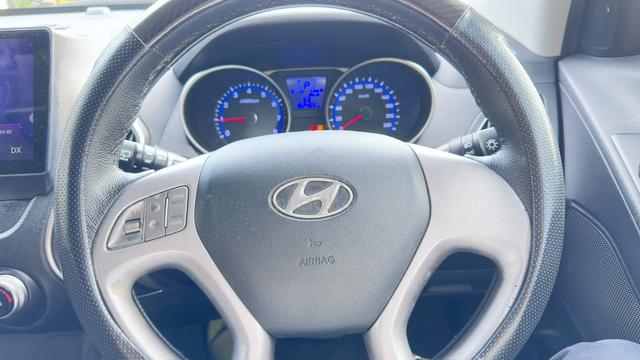 2013 Hyundai TUCSON 2.0 ELEGANCE (A) - 4