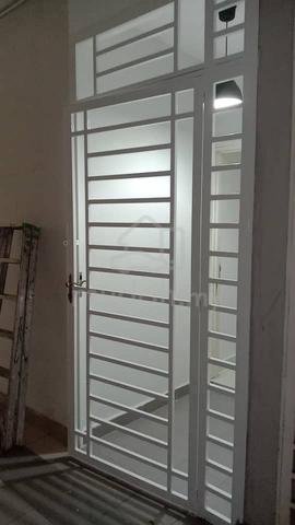 Kristal View - Master Bedroom (Sharing OR non sharing) / Female 1